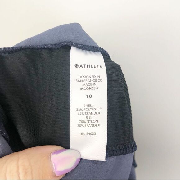 ATHLETA | Brooklyn Printed Shorts Blue & Navy Side Stripes Women’s Size 10 - Picture 12 of 12